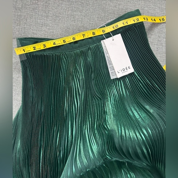 New NWT L'IDÉE Pleated Green Maxi Papillon Skirt in Pine Shimmer - Picture 17 of 17